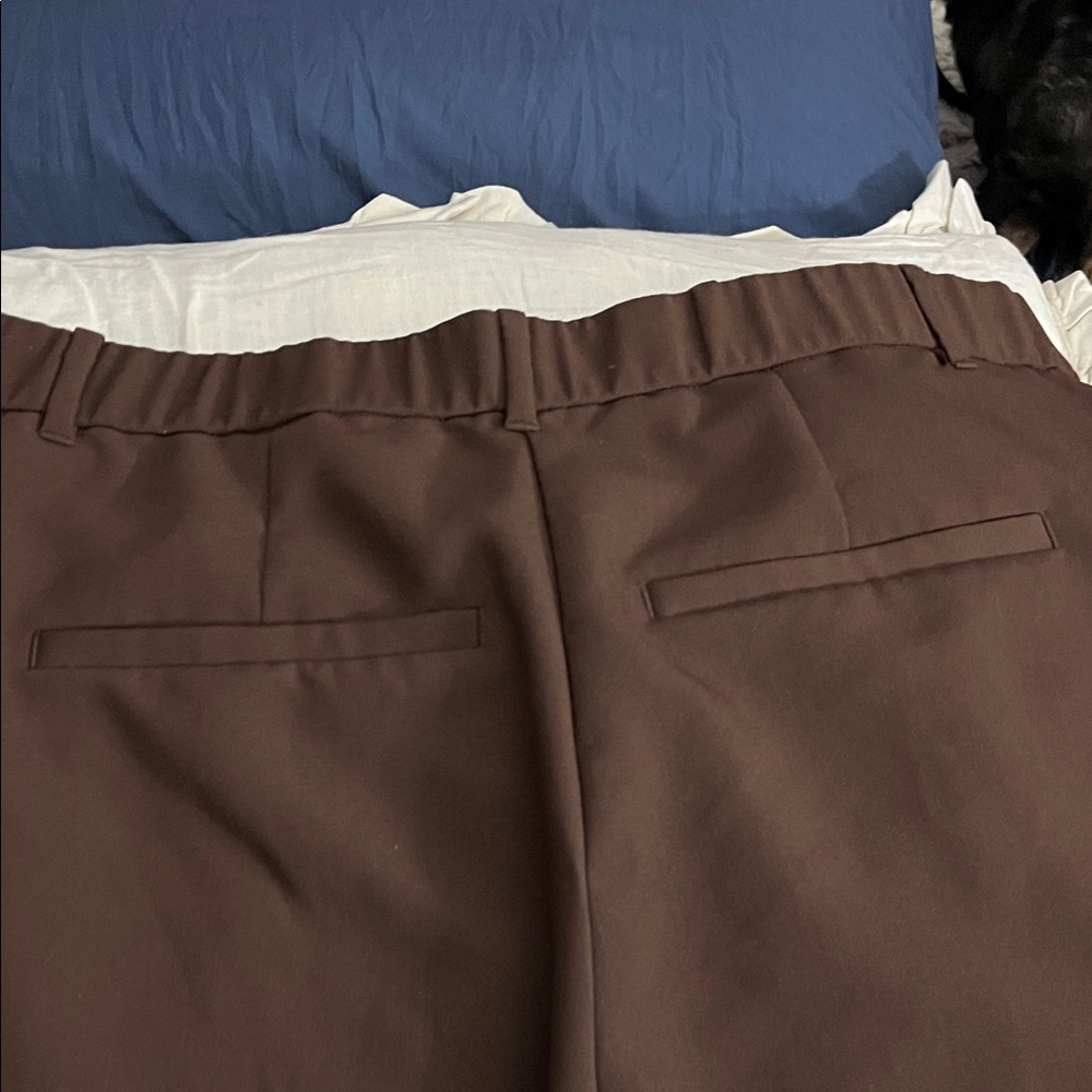 🙊Brown and Navy shorts - Picture 5 of 6